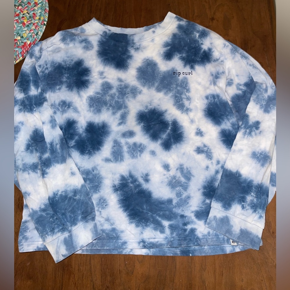 Crewneck sweatshirt